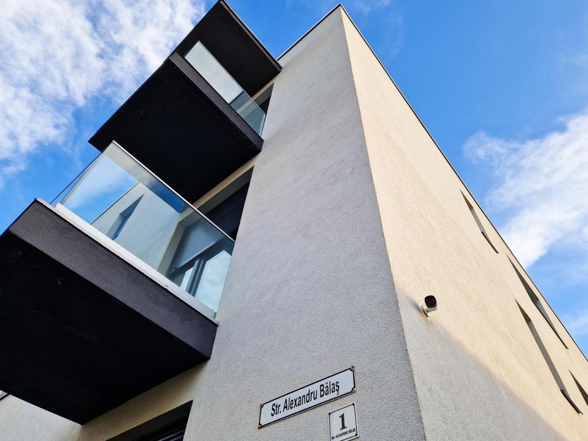 Mirvana Apartments Legacy Residence Temešvár Exteriér fotografie